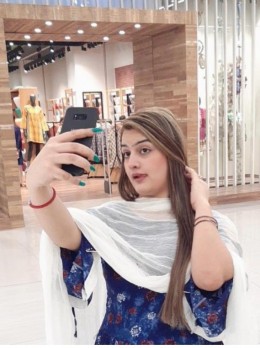 Call Girl Dubai - Escort KHUSHI | Girl in Dubai