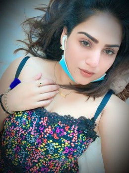 Escort in Dubai - Indian Model Akruti