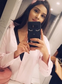 Escort in Dubai - Indian Model Sonali