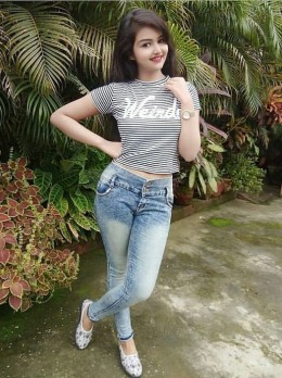 Teen Ayesha - Escort VIP Girls | Girl in Dubai