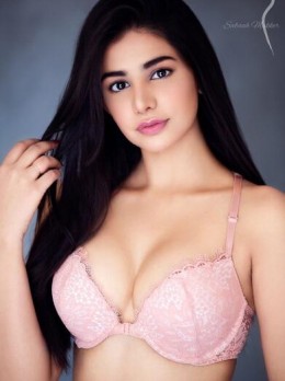 Escort in Dubai - Shivani 0588918126